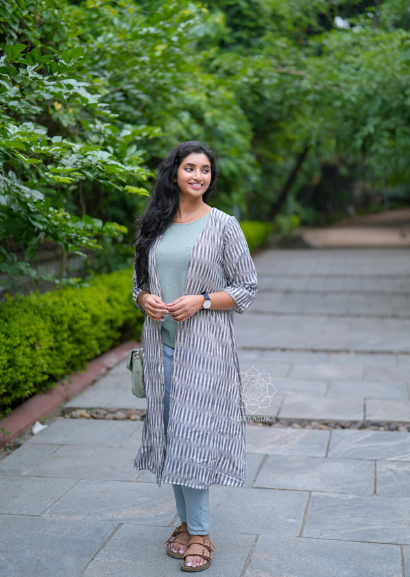 Grey Black Ikat shrug