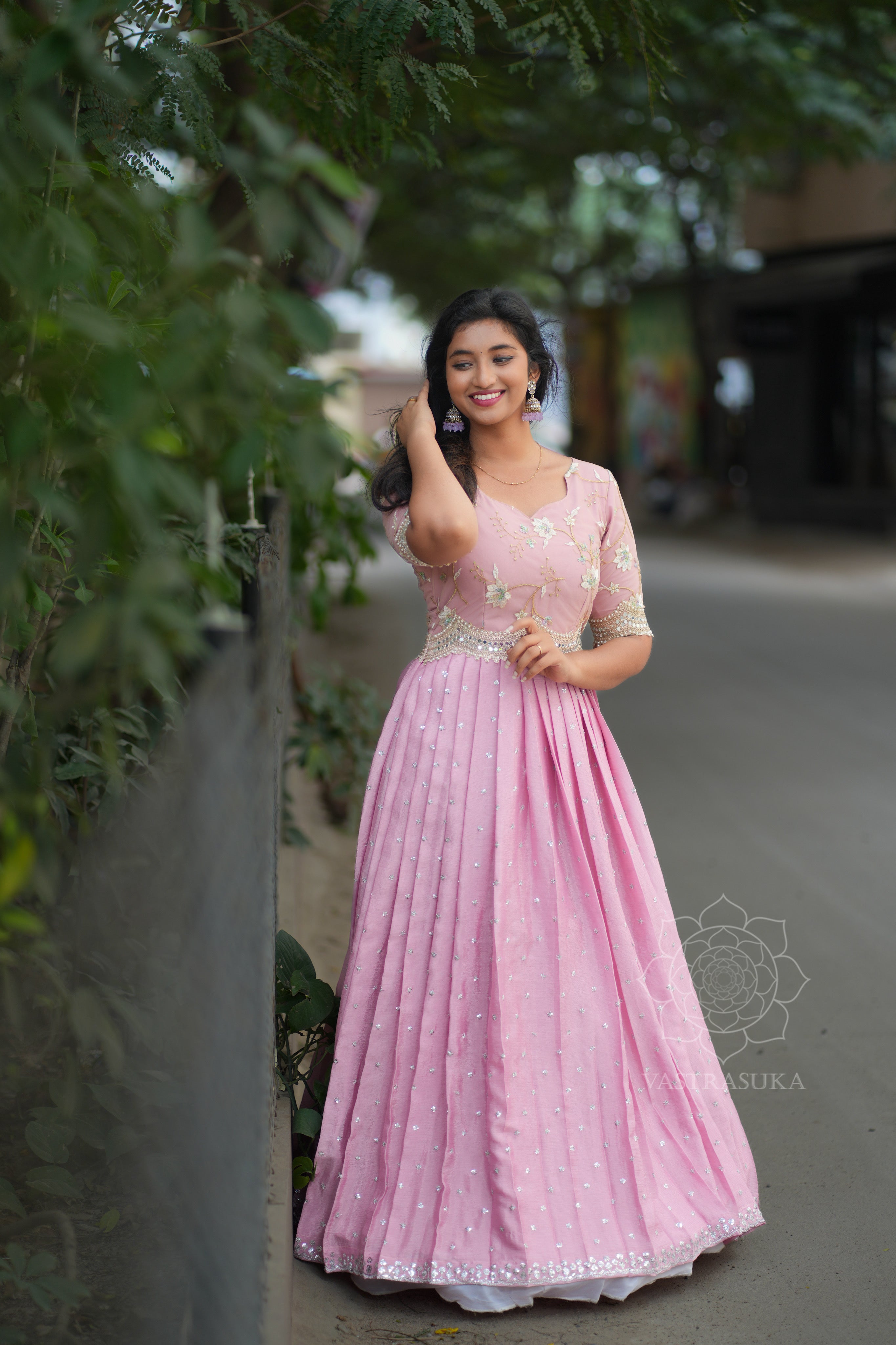 Peach pink pleated flora