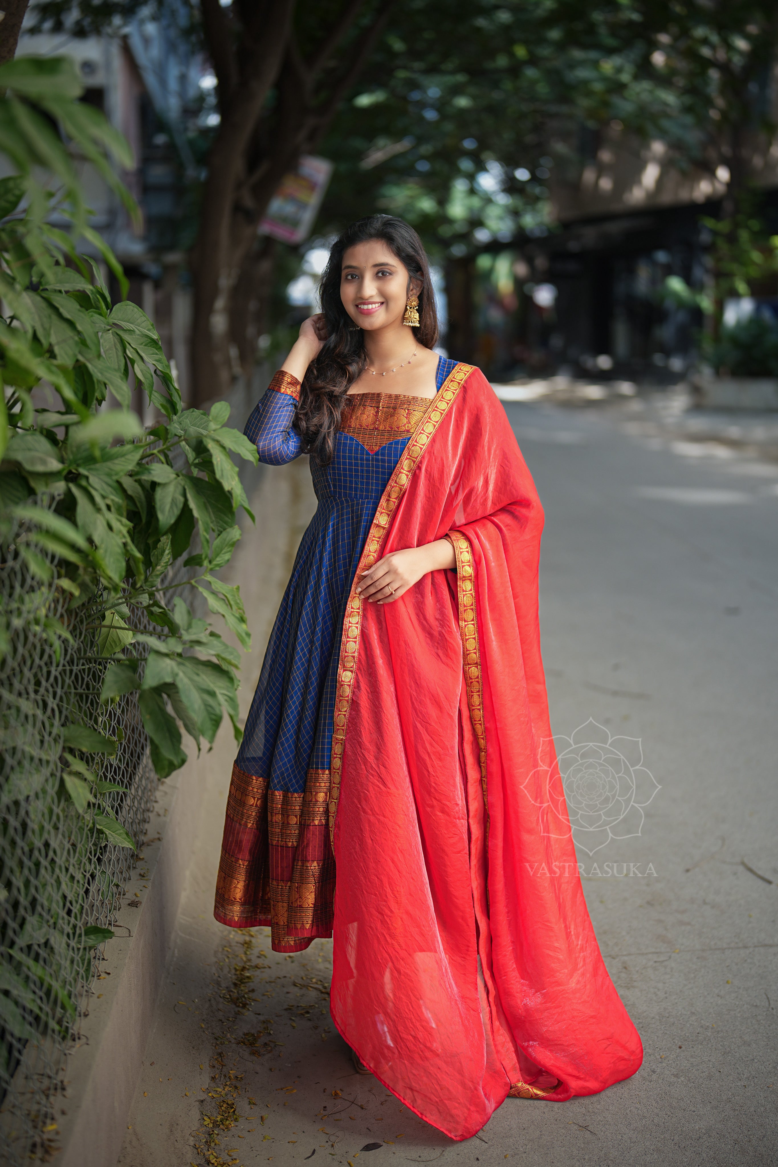 Navyblue checks Anarkali handloom