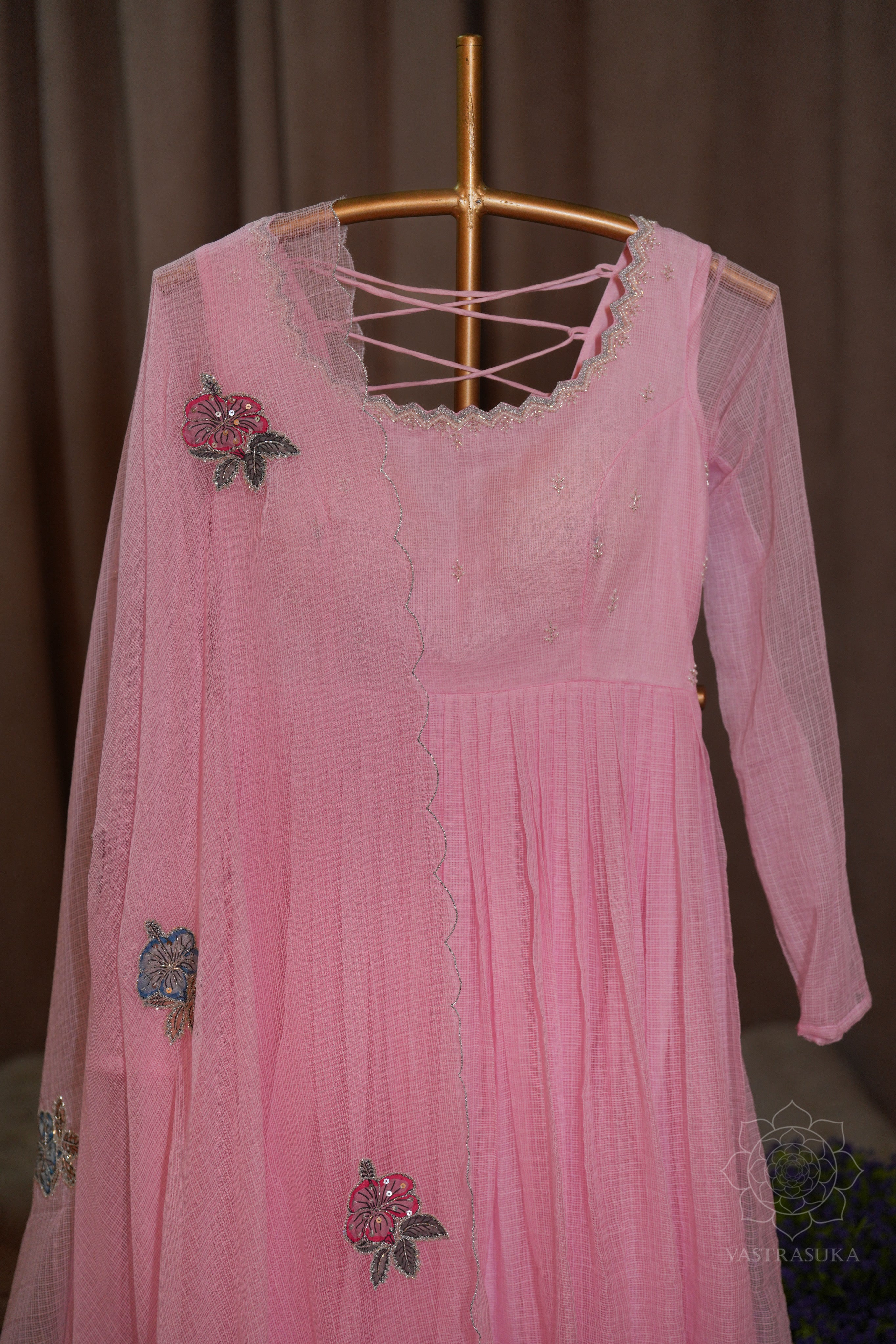 Mandara in soft pink