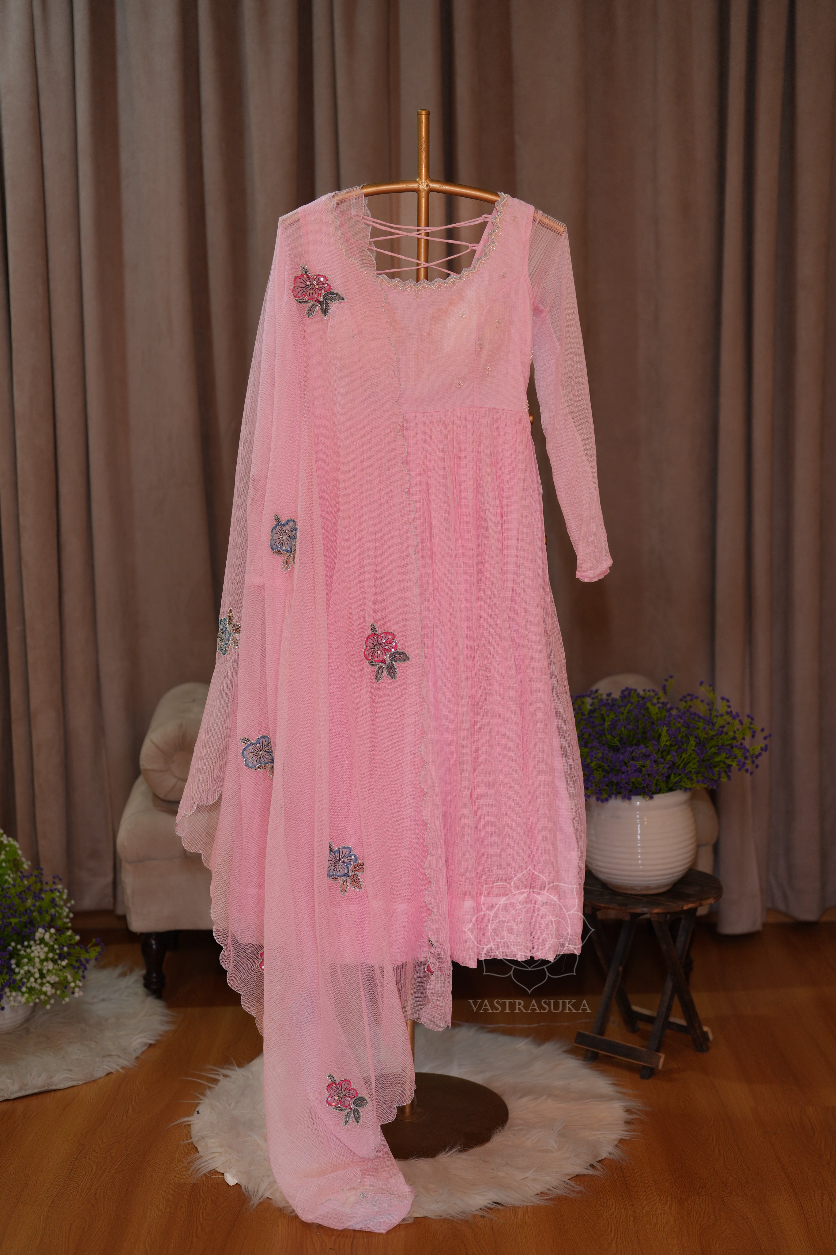 Mandara in soft pink