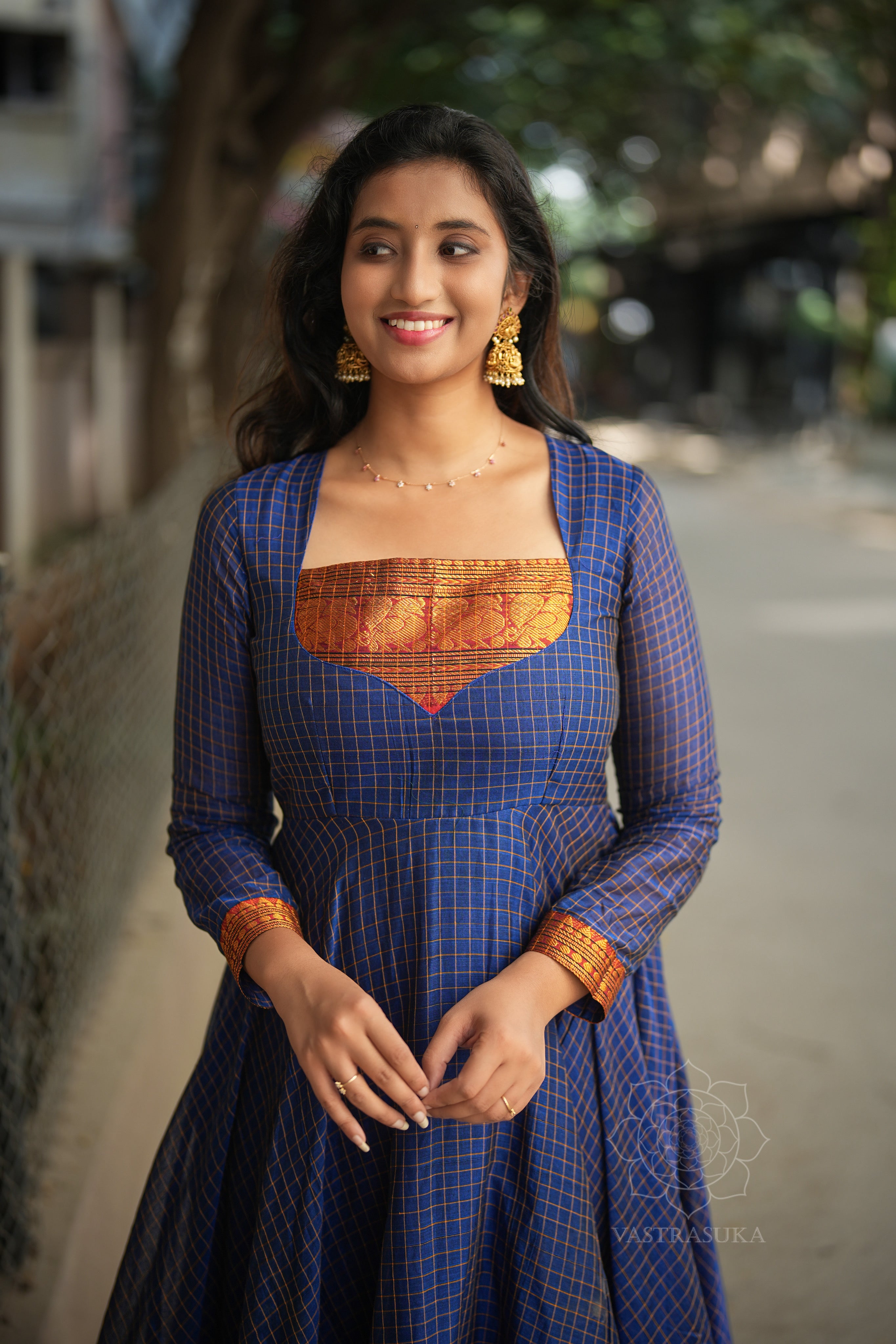 Navyblue checks Anarkali handloom