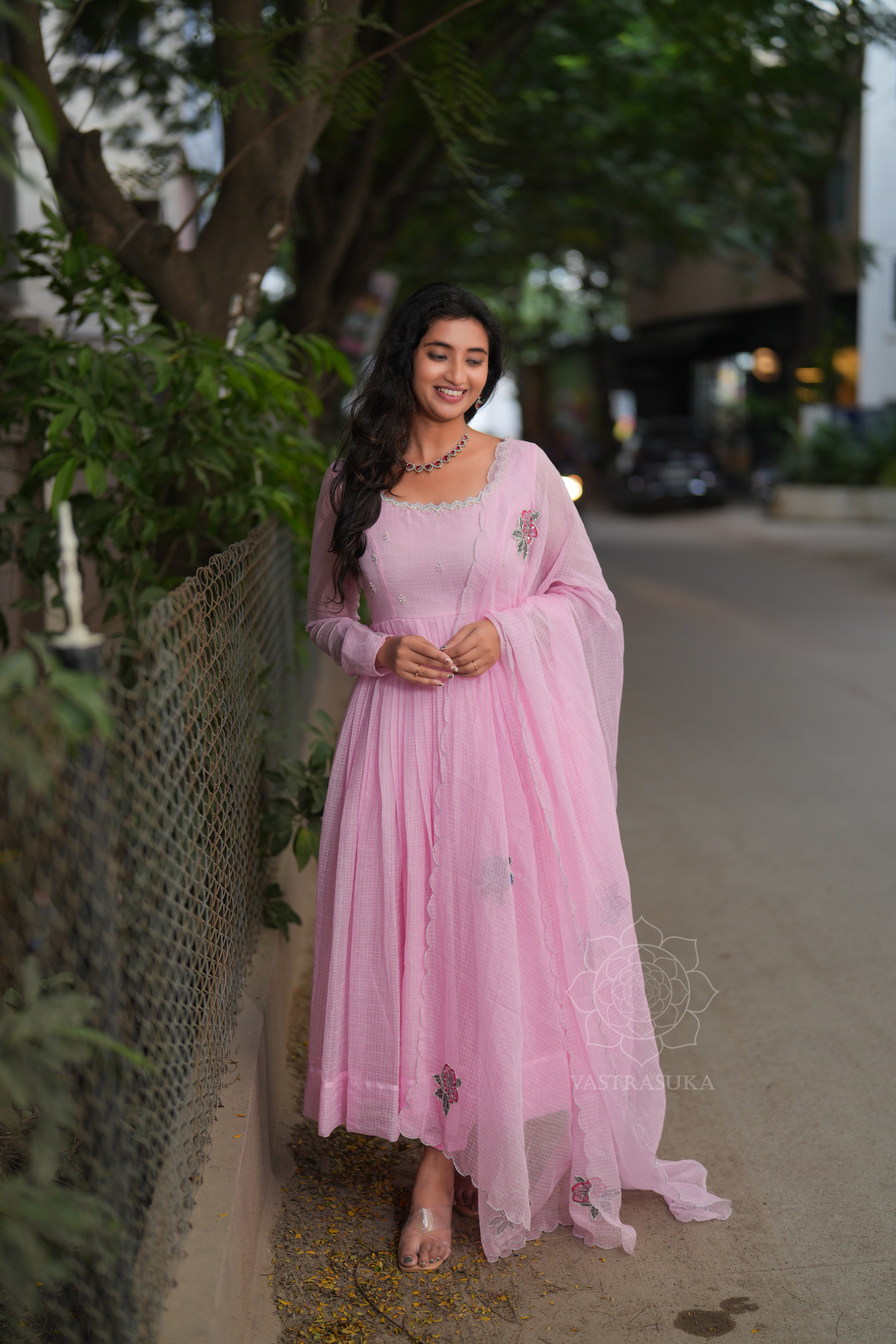 Mandara in soft pink