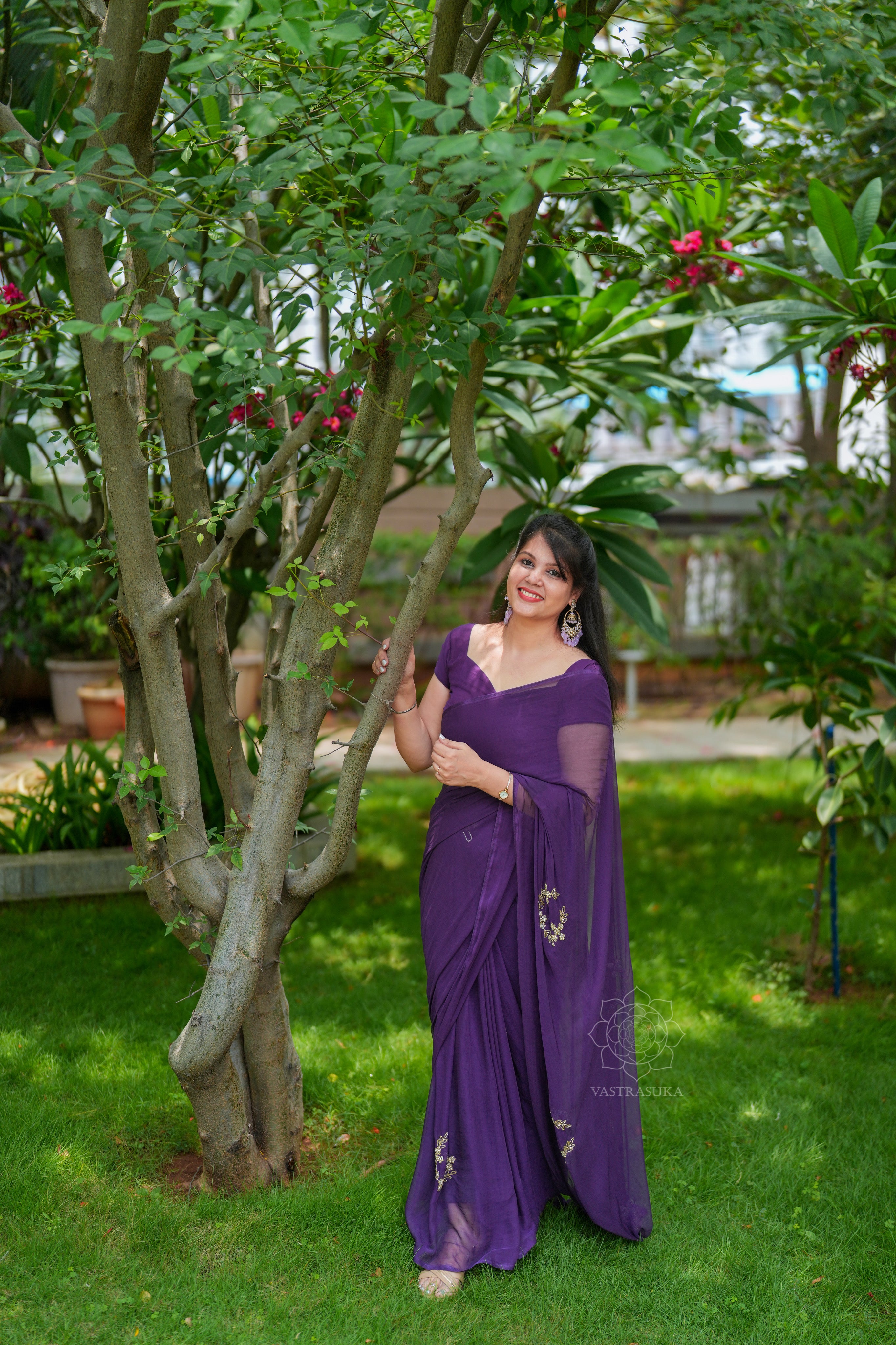 Purple hand emroidery chiffon saree