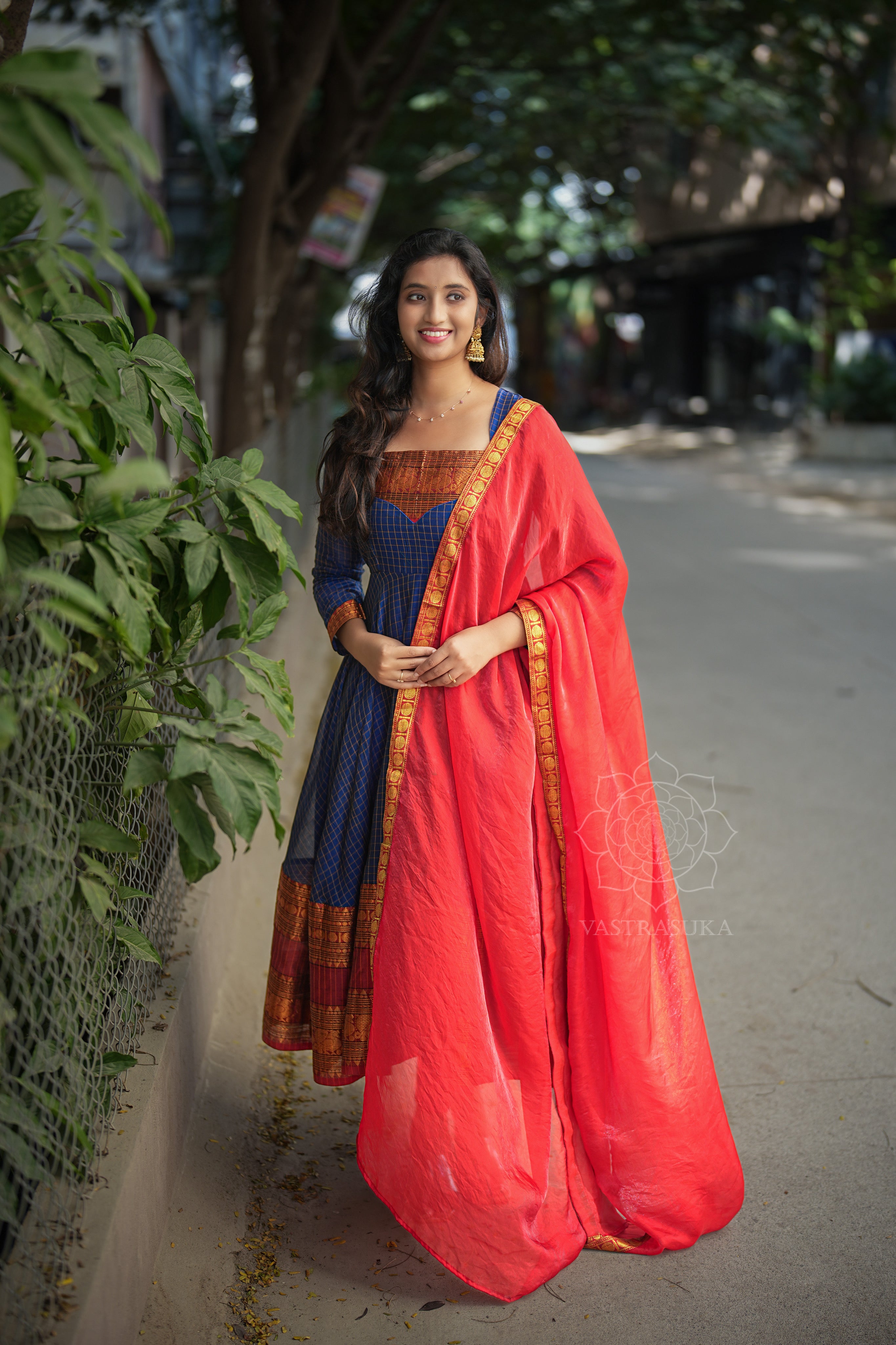 Navyblue checks Anarkali handloom