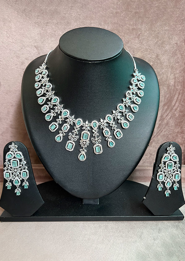 Mint green necklace set