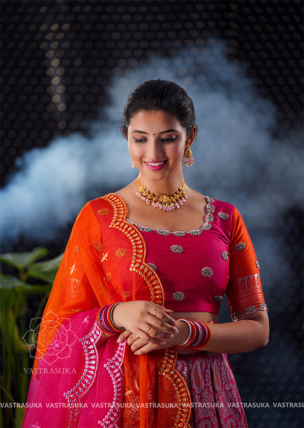 Anchor Ramya in Half Saree – South India Fashion