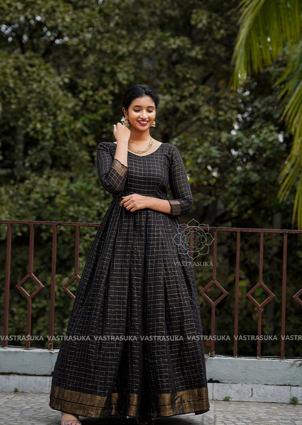 mangalagiri dress neck designs Mangalagiri Cotton Suit Showcase: Peacock Blue Style