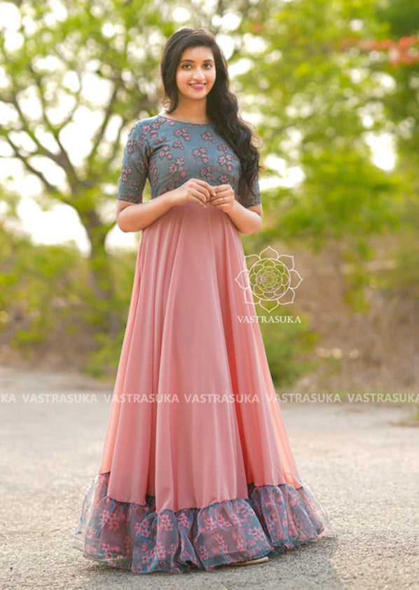 ash pink color dress Gentle ash-pink floor length dress with lowered sleeves